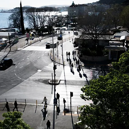 Sea View Centar Xxl * Spalato