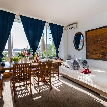 Sea View Centar Xxl Apartment